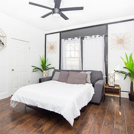 Modern Westshore Apartment Tampa Esterno foto
