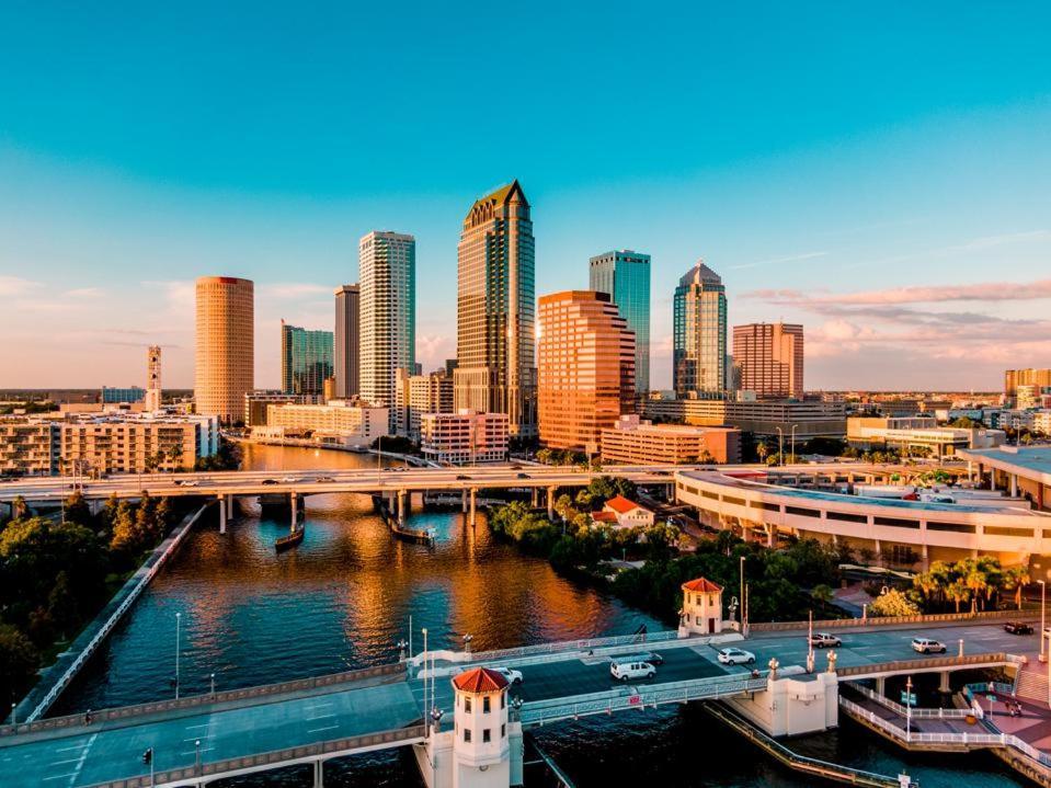 Modern Westshore Apartment Tampa Esterno foto