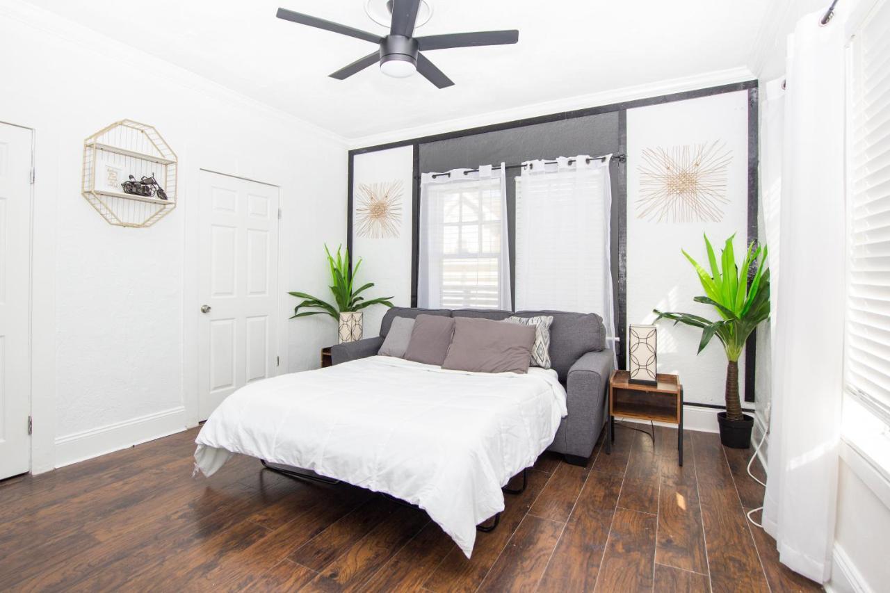 Modern Westshore Apartment Tampa Esterno foto