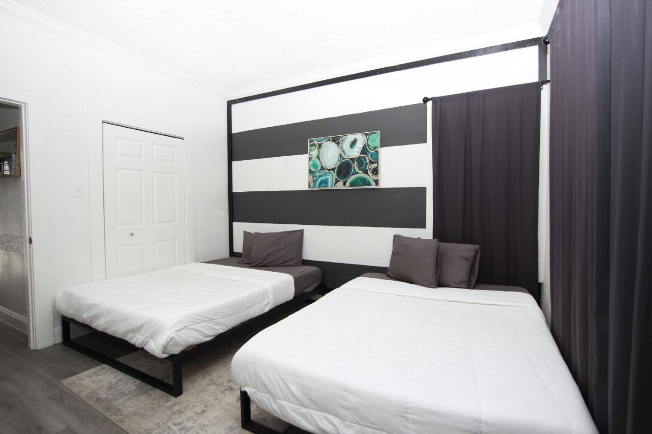 Modern Westshore Apartment Tampa Esterno foto